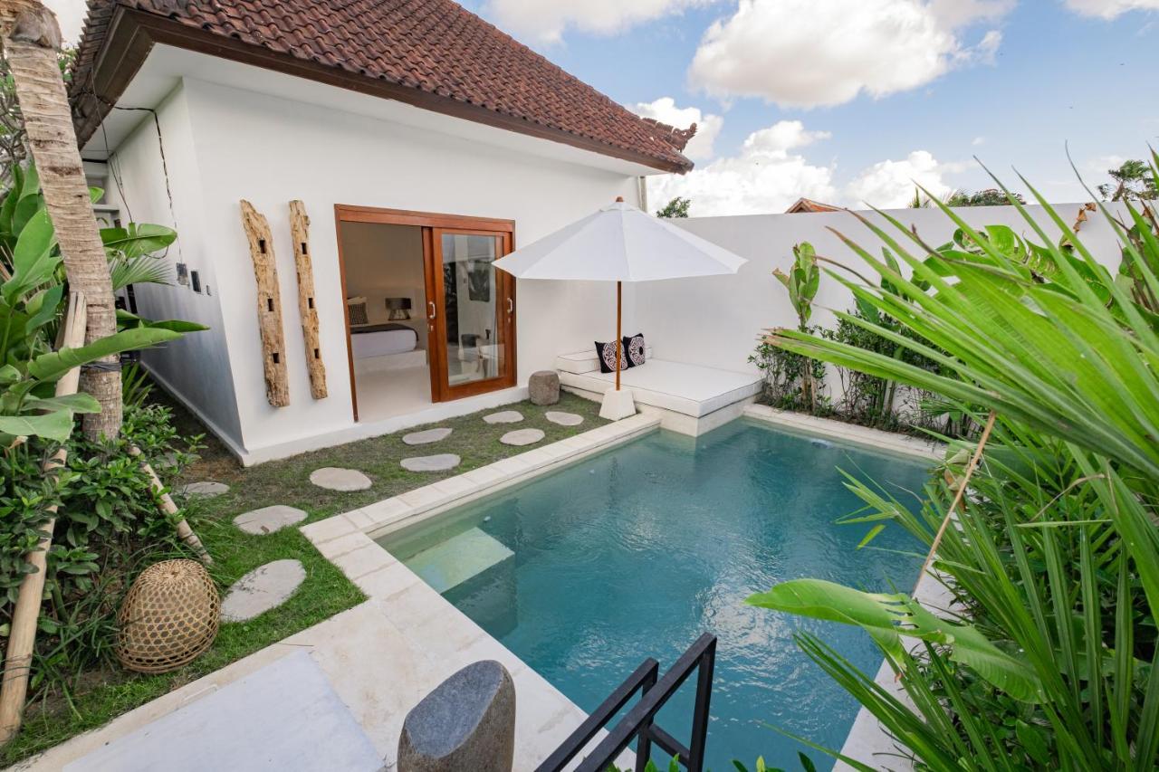 Luxury 2 Bedrooms Villa Putih Pererenan ชังกู ภายนอก รูปภาพ